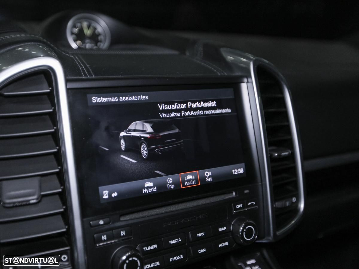 Porsche Cayenne S E-Hybrid Platinum Edition - 27