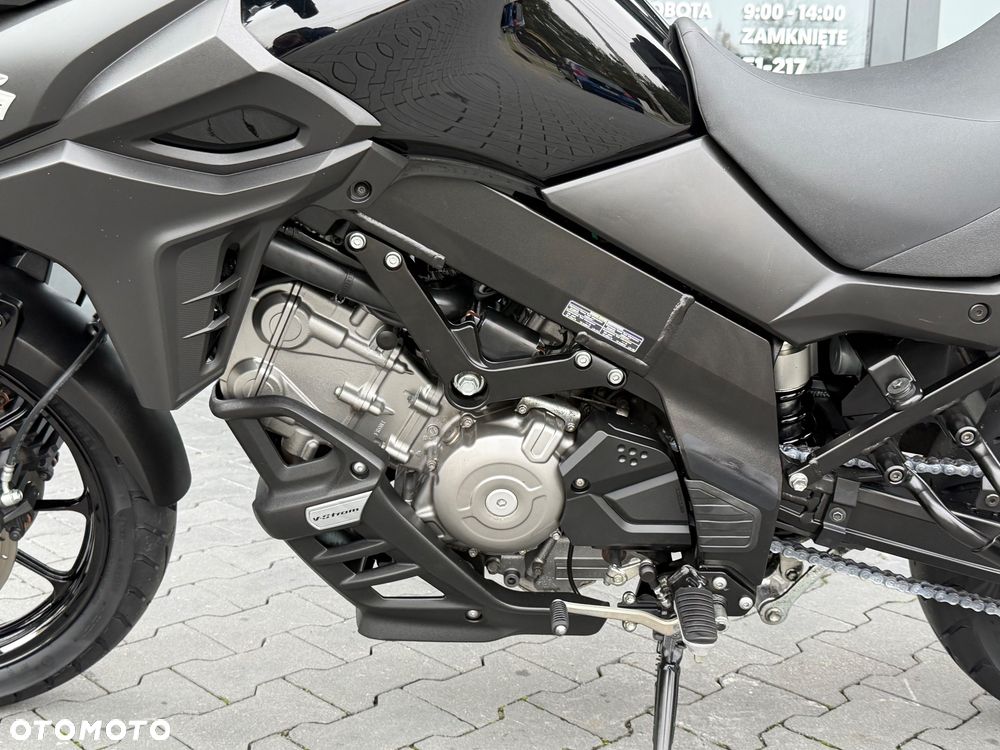 Suzuki V-STROM - 30