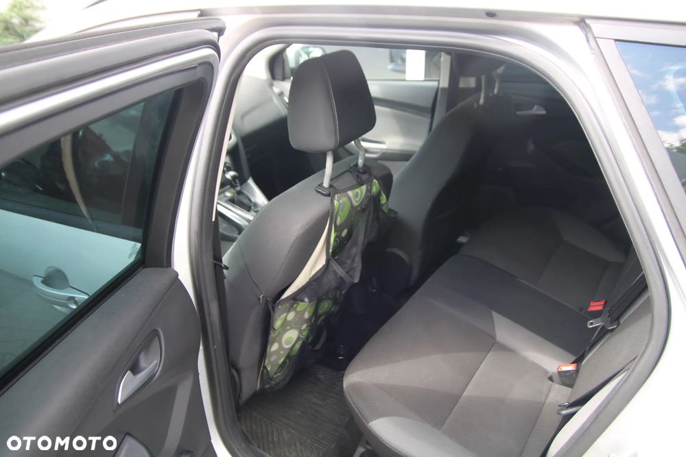 Ford Focus 1.6 Trend - 8