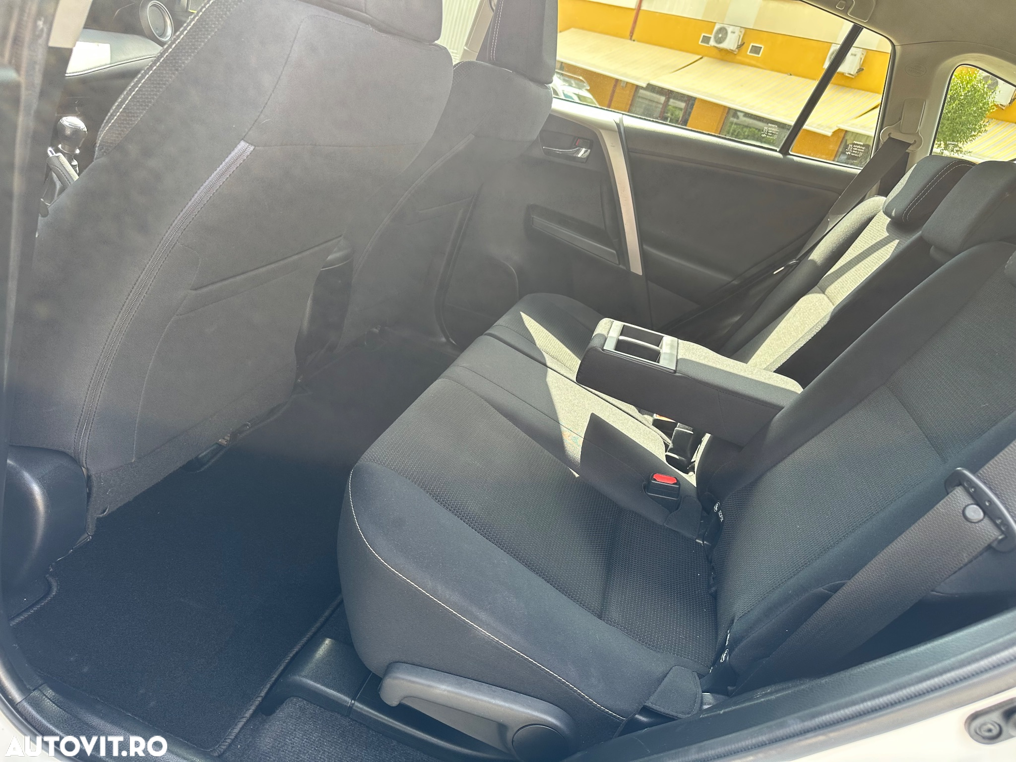 Toyota RAV4 - 13