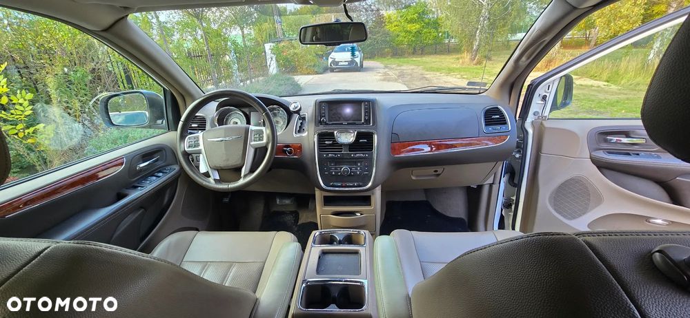 Chrysler Town & Country 3.6 Touring - 7