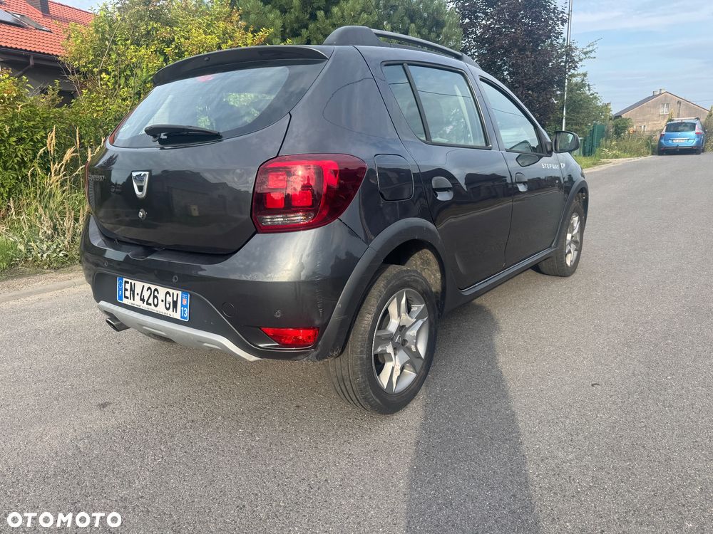 Dacia Sandero Stepway TCe 90 (S&S) Prestige - 4