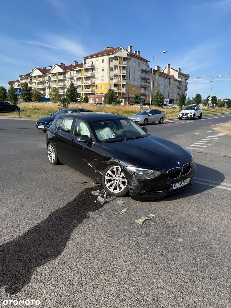 BMW Seria 1 118d Sport Line - 1