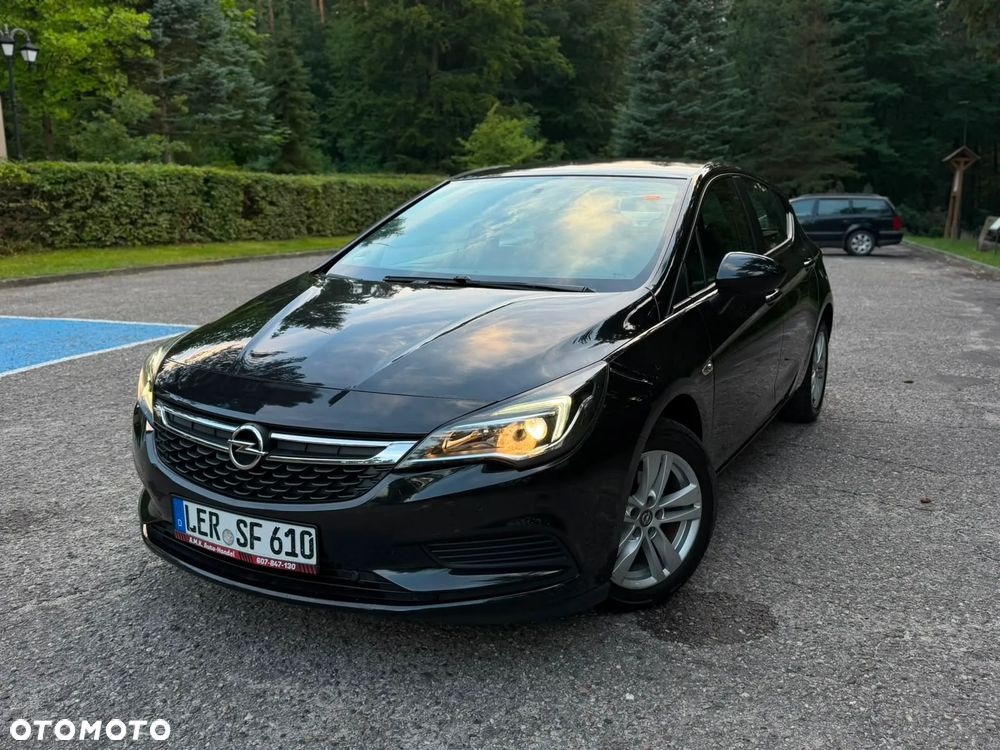 Opel Astra - 1