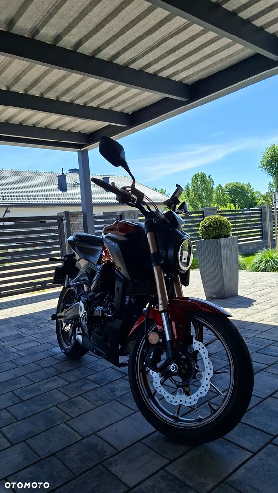 Honda CB - 7