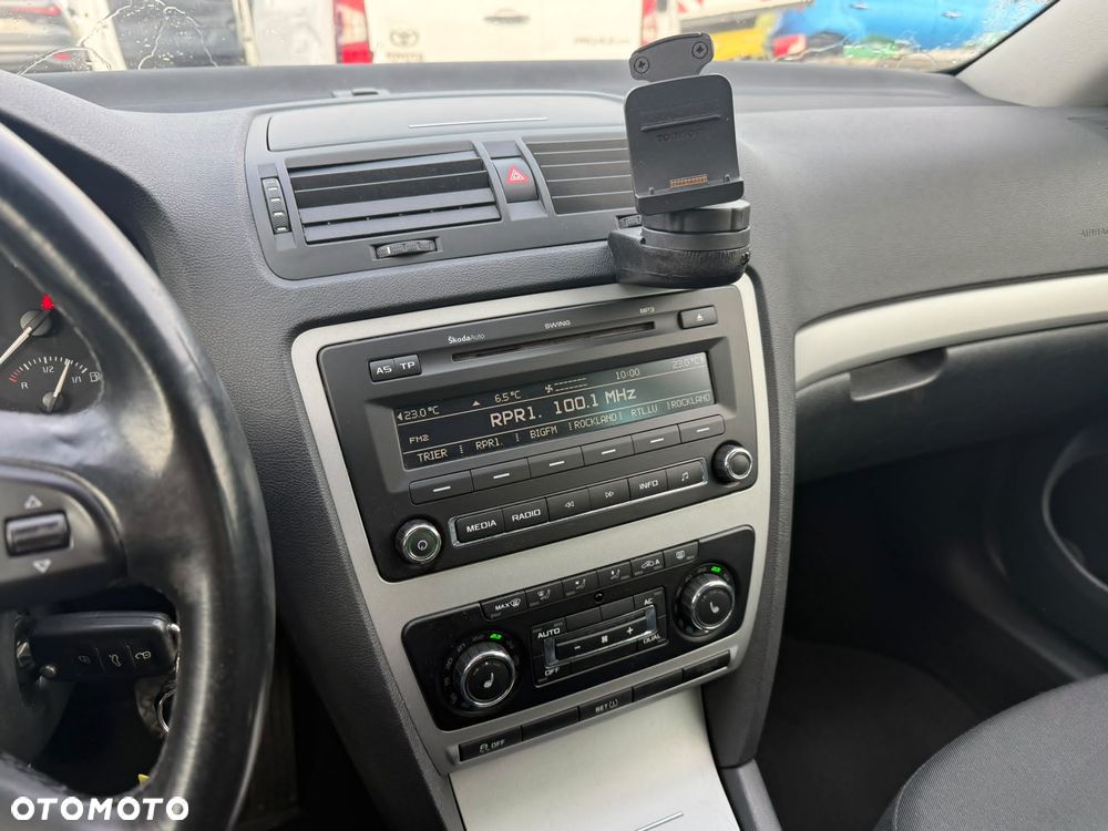 Skoda Octavia 2.0 TDI Elegance - 14