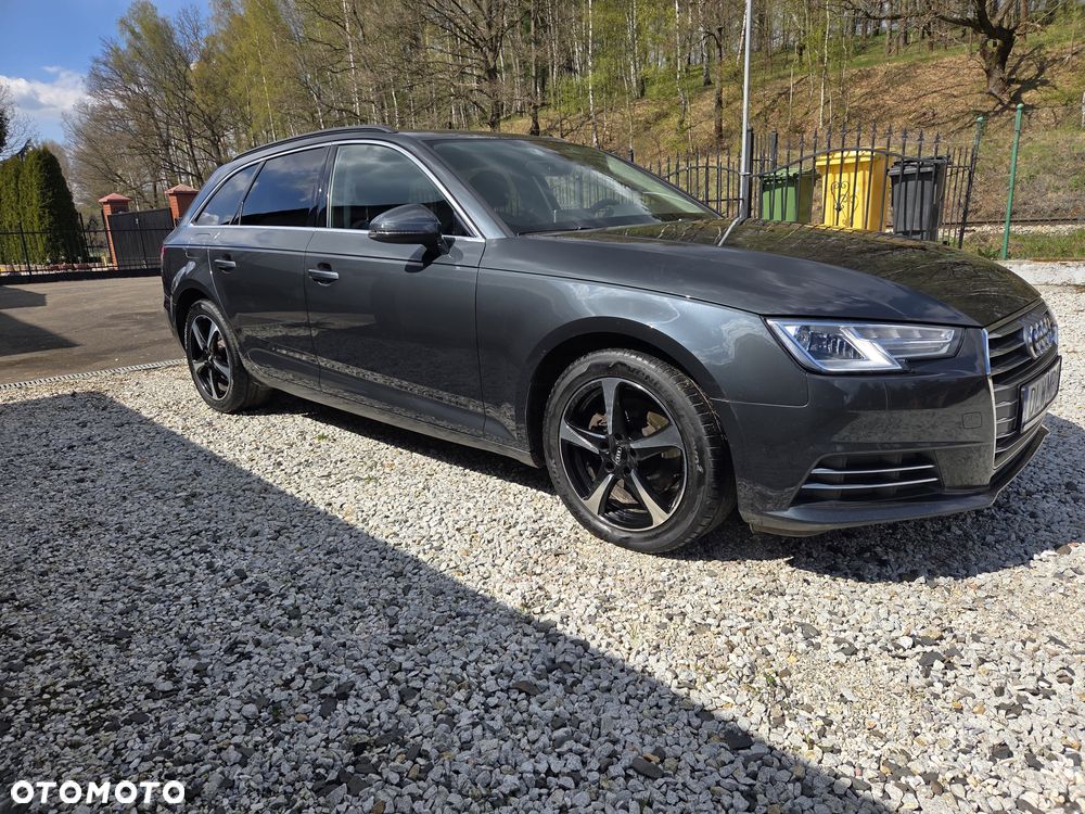 Audi A4 Avant 2.0 TDI DPF clean diesel Attraction - 17