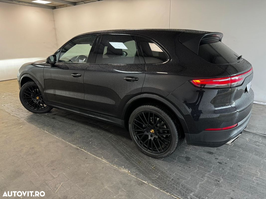 Porsche Cayenne Tiptronic S - 5