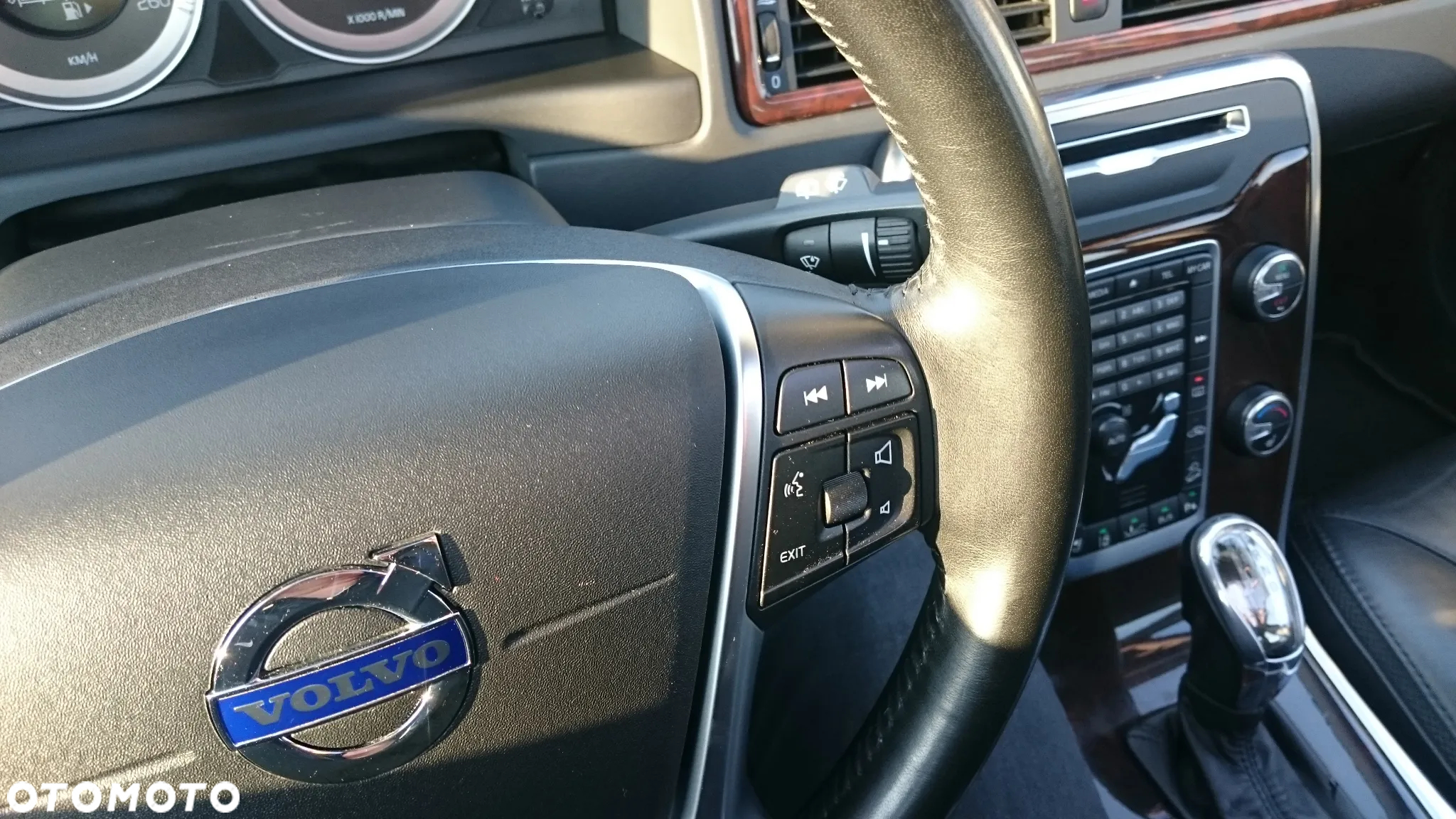 Volvo XC 70 D5 AWD Summum - 26