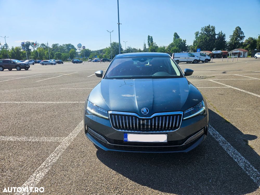Skoda Superb 2.0 TDI 4x4 DSG Premium Edition - 2