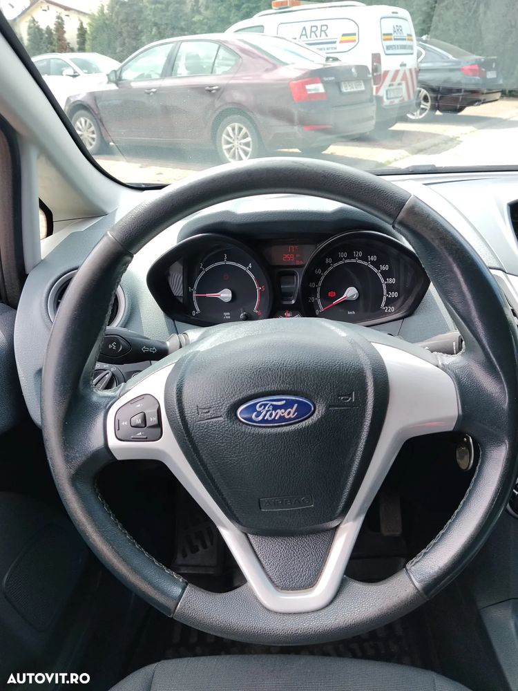 Ford Fiesta 1.6 TDCI Trend - 11