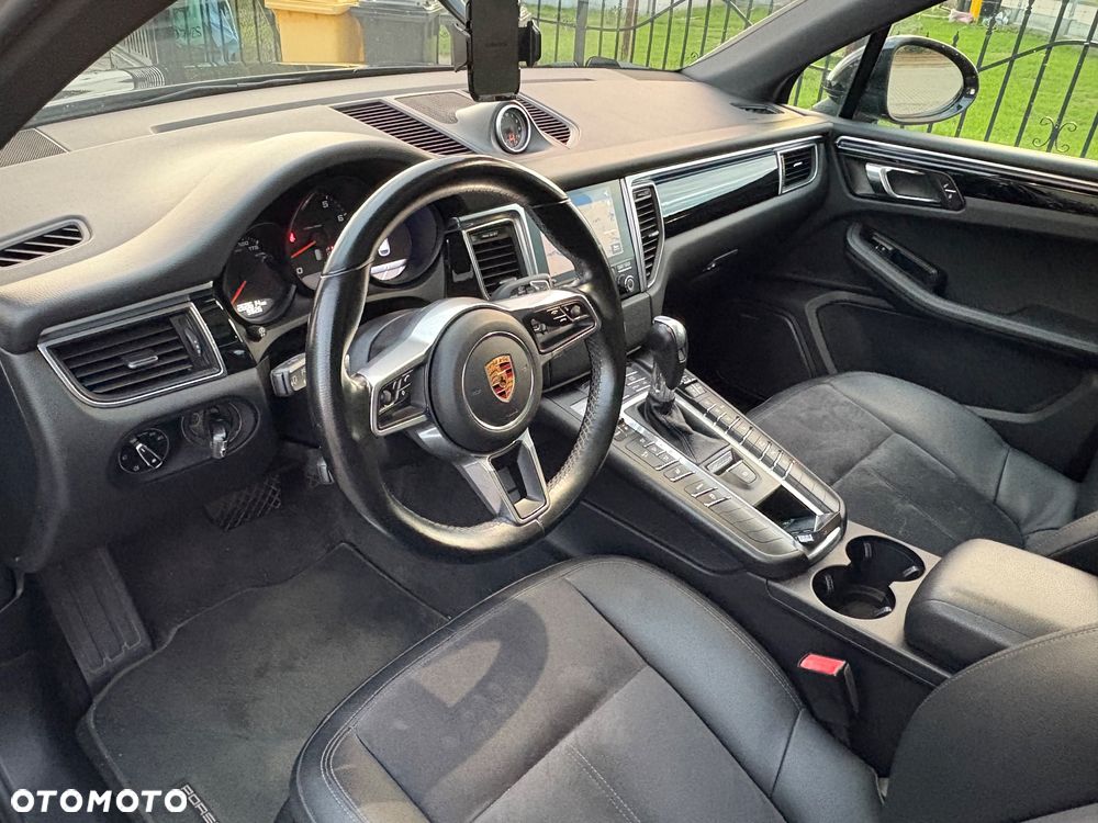 Porsche Macan PDK - 21