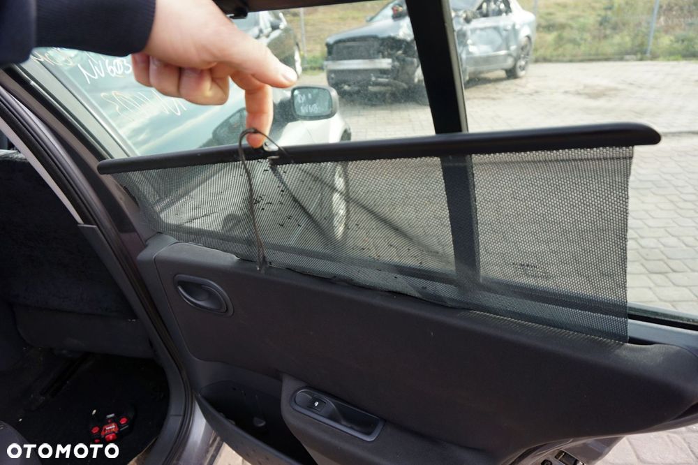 DRZWI TYLNE PRAWE MEGANE II PH1 KOMBI NV603  SZARY RENAULT 2002-2006 - 9