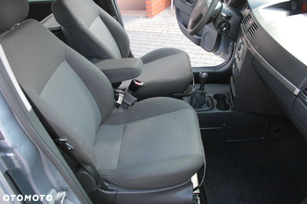 Opel Meriva - 25