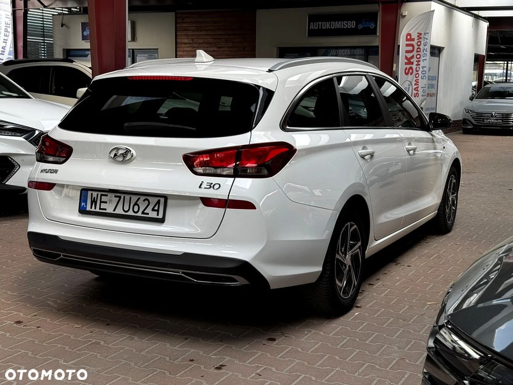 Hyundai i30 1.5 T-GDI 48V Smart - 7