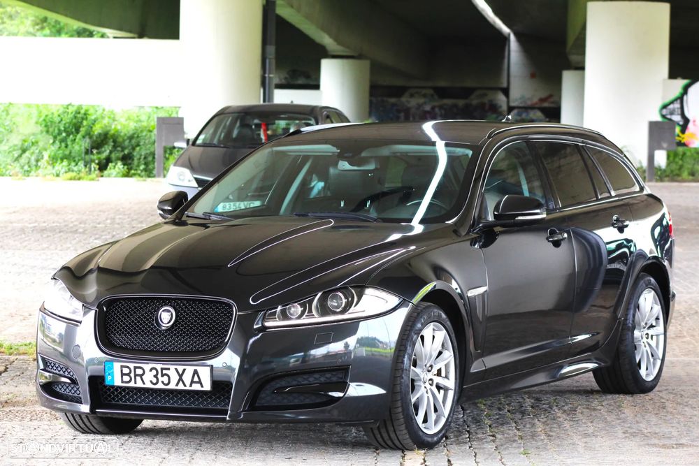 Jaguar XF Sportbrake 2.2 D R-Sport - 3