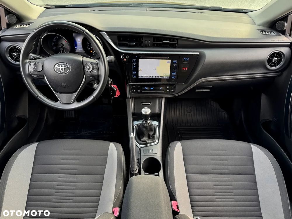 Toyota Auris 1.33 Dual-VVT-i Life - 6