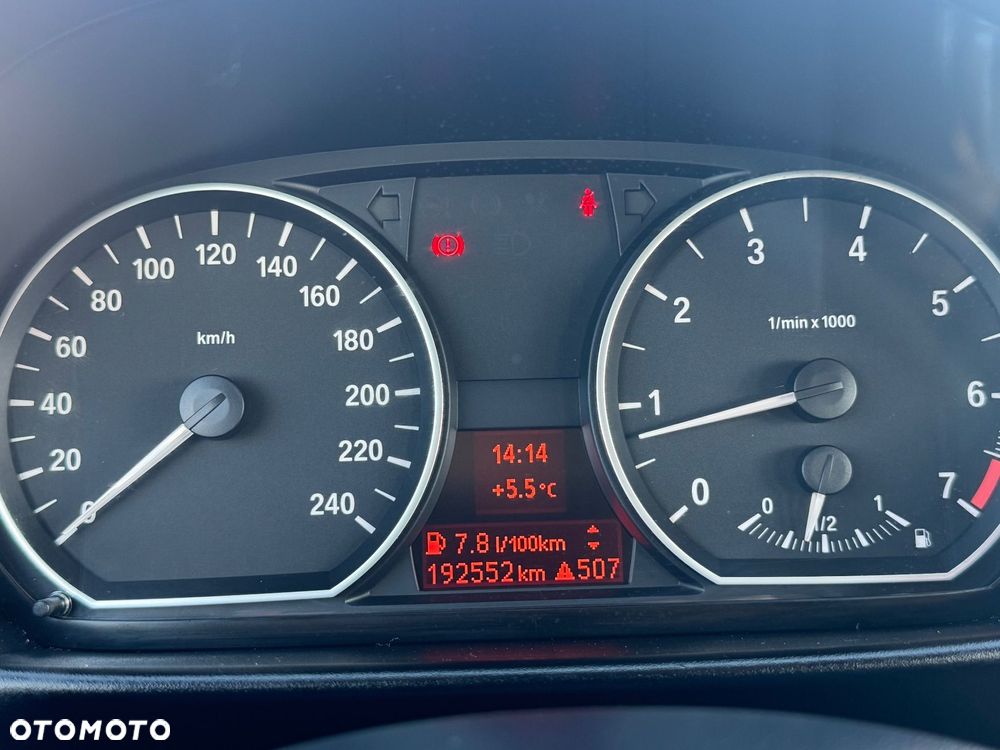 BMW Seria 1 116i - 6