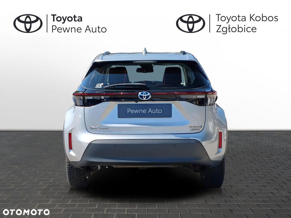 Toyota Yaris Cross Hybrid 1.5 Comfort 4x4 - 8