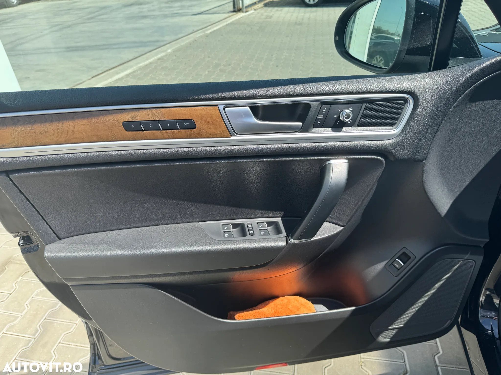 Volkswagen Touareg V6 TDI BMT Supreme Plus - 10