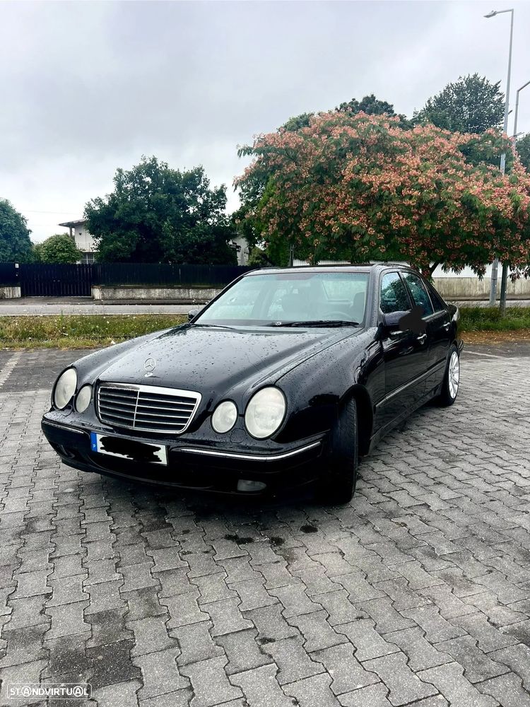 Mercedes-Benz E 220 CDI Avantgarde - 2