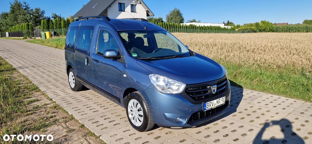 Dacia Dokker TCe 115 Stepway Celebration - 8