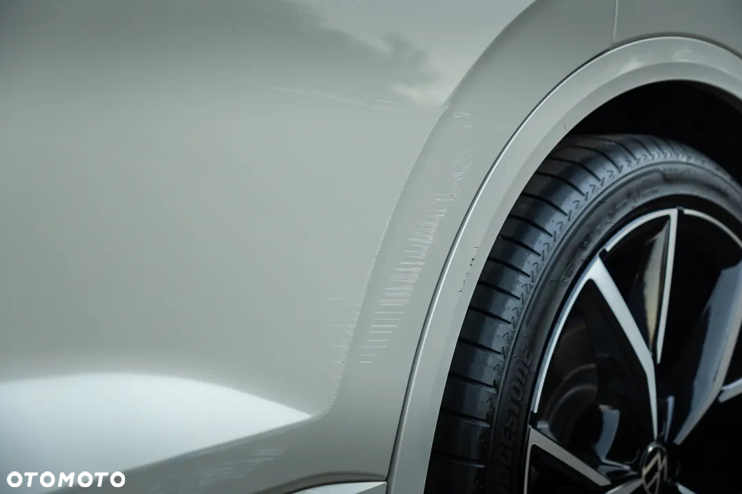 Volkswagen Touareg 3.0 V6 TDI 4Motion DPF Automatik R-Line - 17