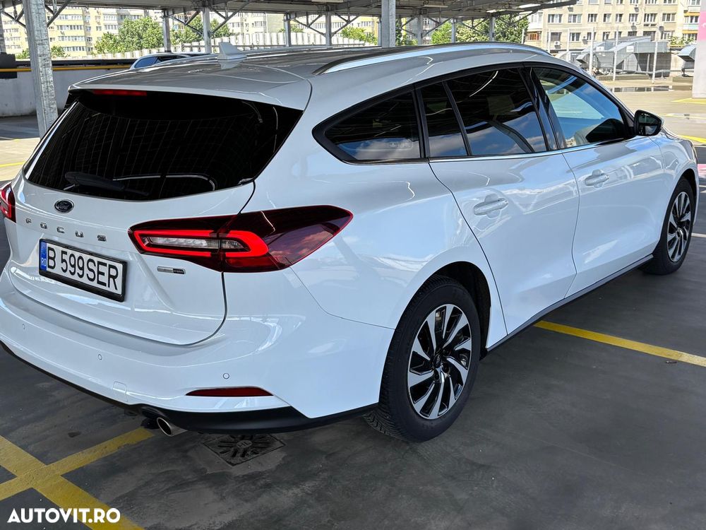 Ford Focus 1.0 EcoBoost MHEV Titanium - 4