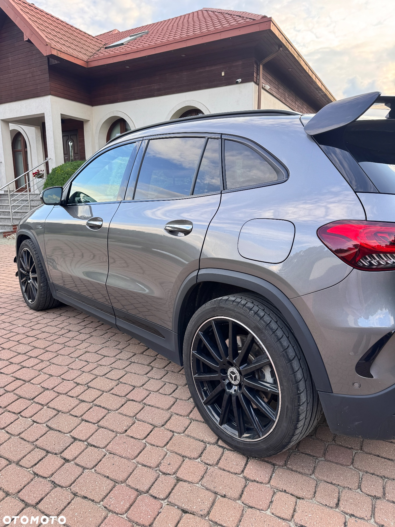 Mercedes-Benz GLA AMG 35 4-Matic - 24