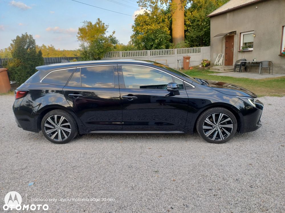 Toyota Corolla 2.0 Hybrid Style - 3