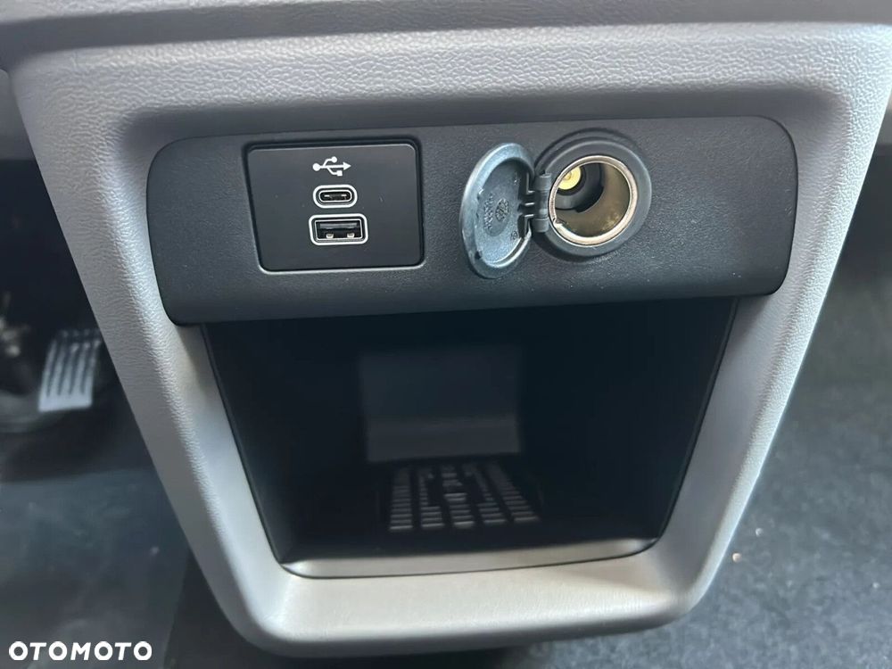 Volkswagen Caravelle 2.0 TDI L2 Edition - 35