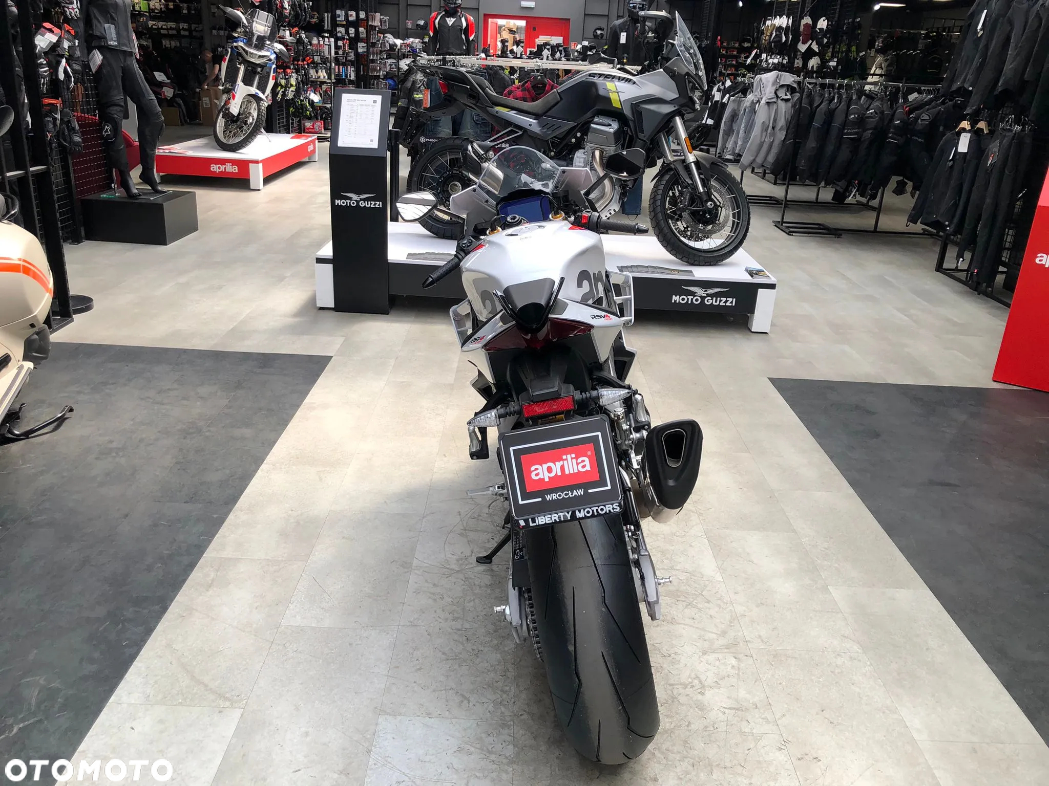 Aprilia RSV - 6