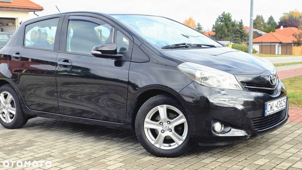 Toyota Yaris - 15