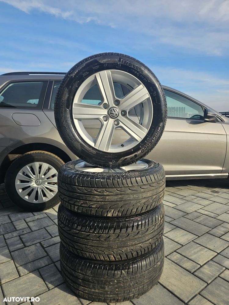 Volkswagen Golf 1.6 TDI BlueMotion Technology DSG Comfortline - 9