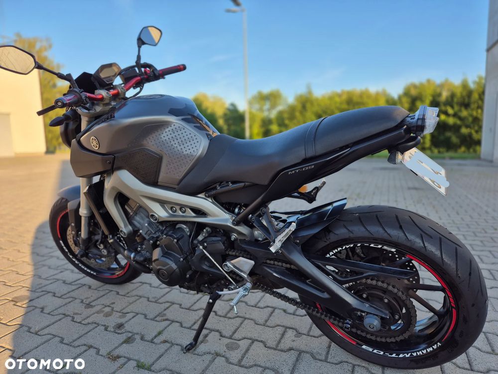 Yamaha MT - 4