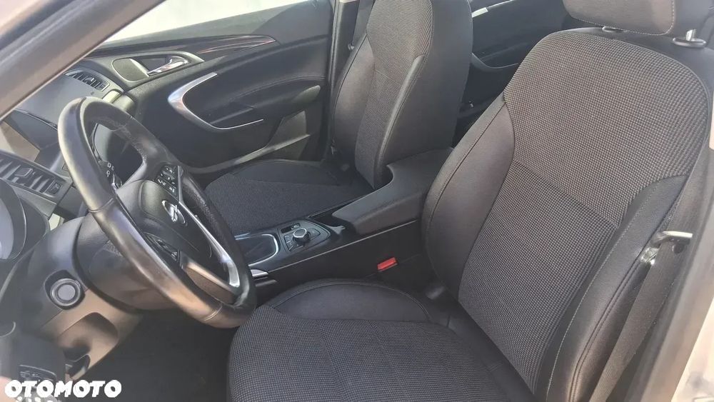 Opel Insignia 1.6 Turbo Cosmo - 13