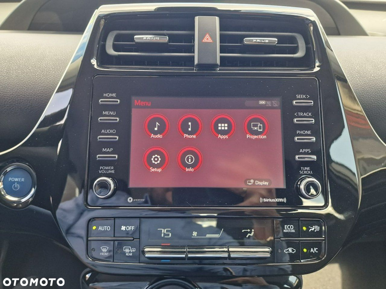 Toyota Prius - 17