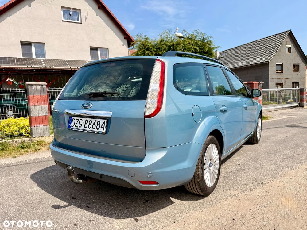 Ford Focus 1.6 Ti-VCT Titanium - 4
