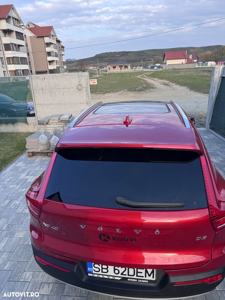 Volvo XC 40 D3 AWD Momentum Pro - 41
