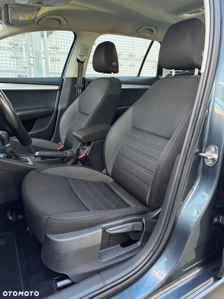 Skoda Octavia 2.0 TDI SCR Ambition DSG - 21