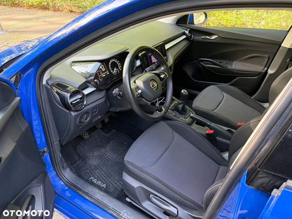 Skoda Fabia 1.0 TSI Ambition - 11