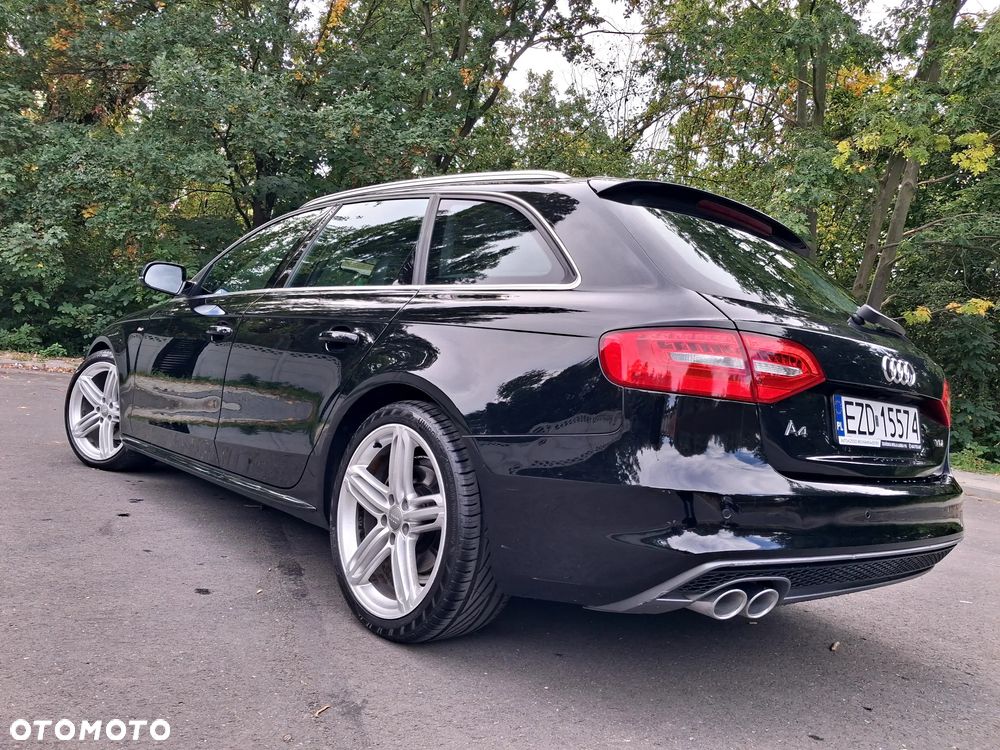 Audi A4 Avant - 8