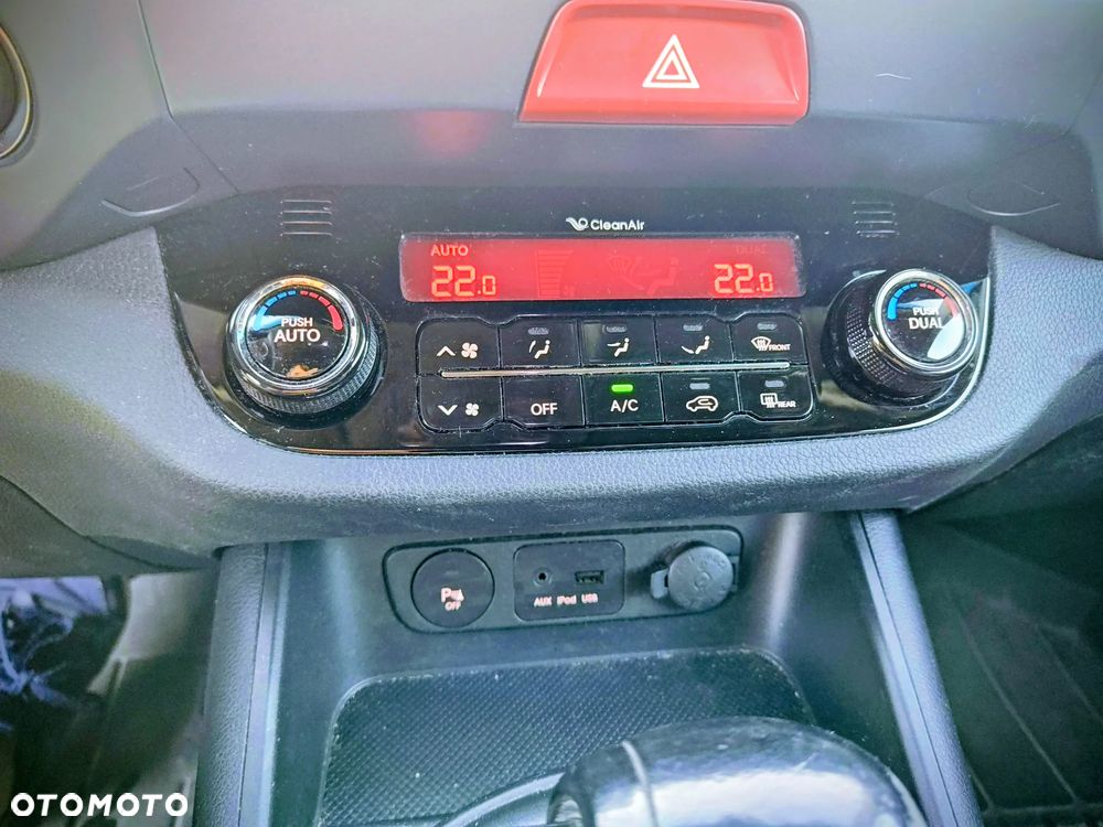 Kia Sportage - 13