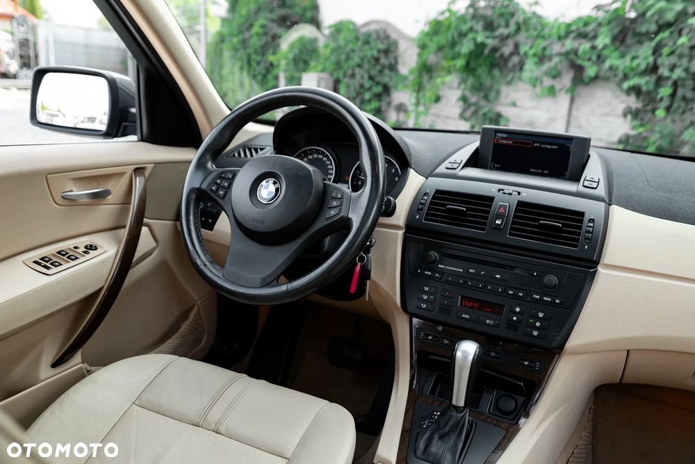 BMW X3 3.0i - 27