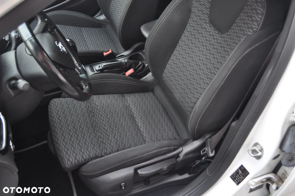 Opel Astra 1.4 Turbo Start/Stop ON - 18