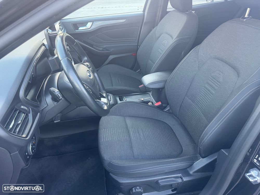 Ford Focus SW 1.0 EcoBoost Active X - 13