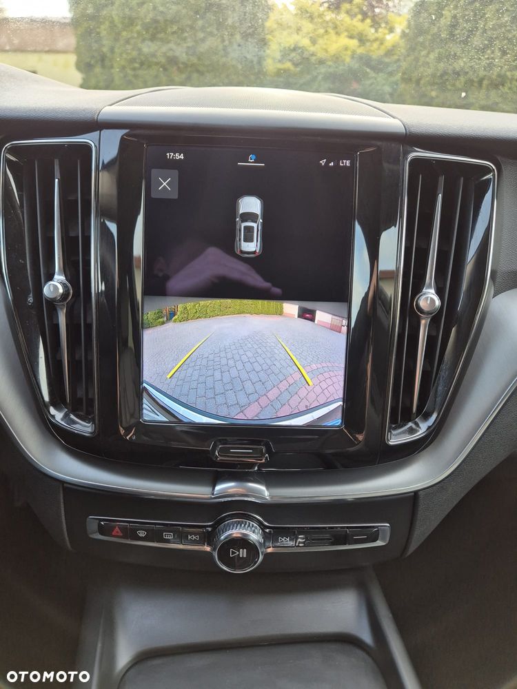 Volvo XC 60 - 25
