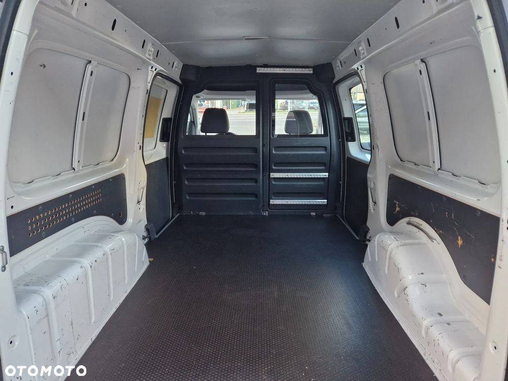 Volkswagen CADDY MAXI - 36