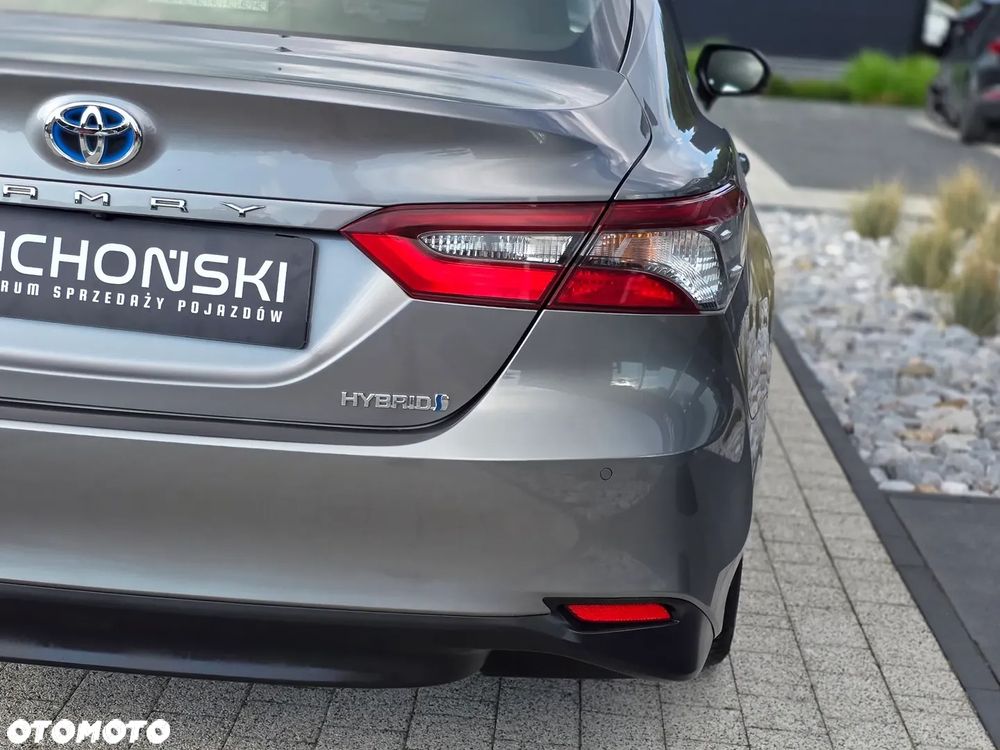 Toyota Camry 2.5 Hybrid Prestige CVT - 22