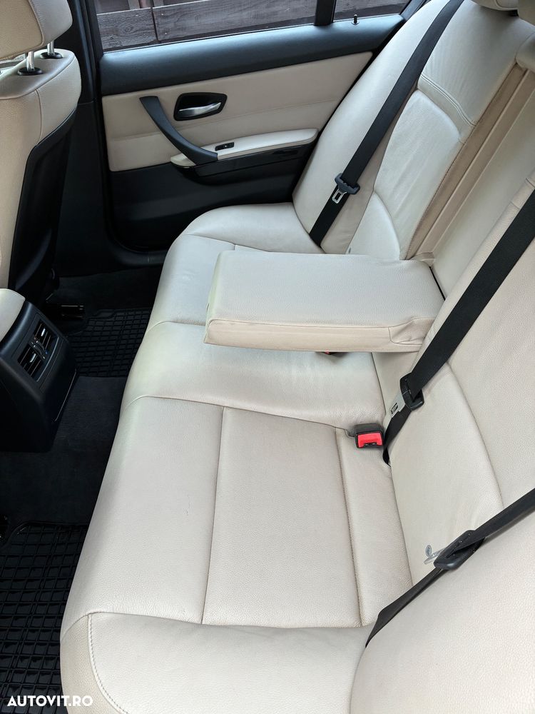 BMW Seria 3 2010 photo 4